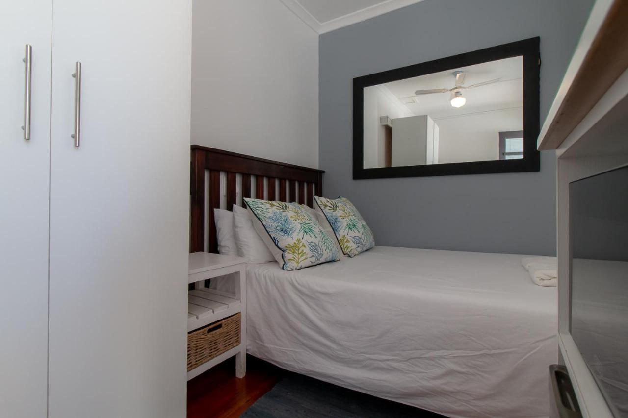 Twentyfour 17 Inn Hermanus Bagian luar foto