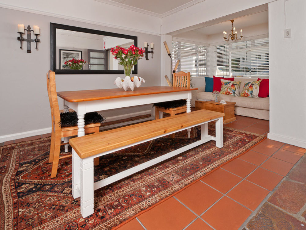 Twentyfour 17 Inn Hermanus Bagian luar foto