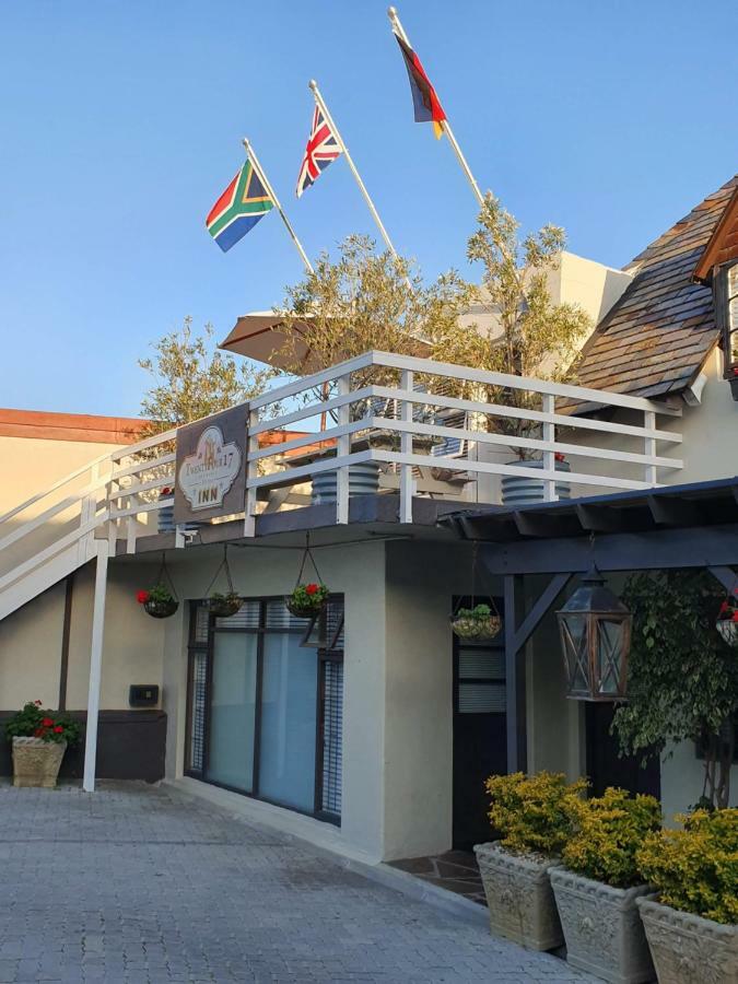Twentyfour 17 Inn Hermanus Bagian luar foto